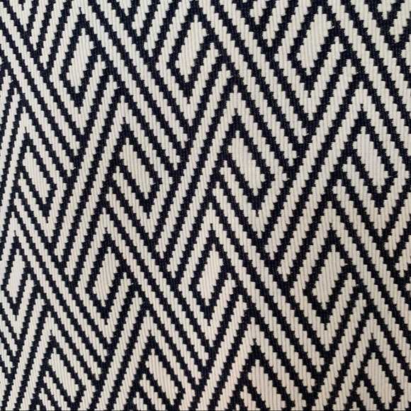 Zara geometric pencil skirt - Picture 2 of 4